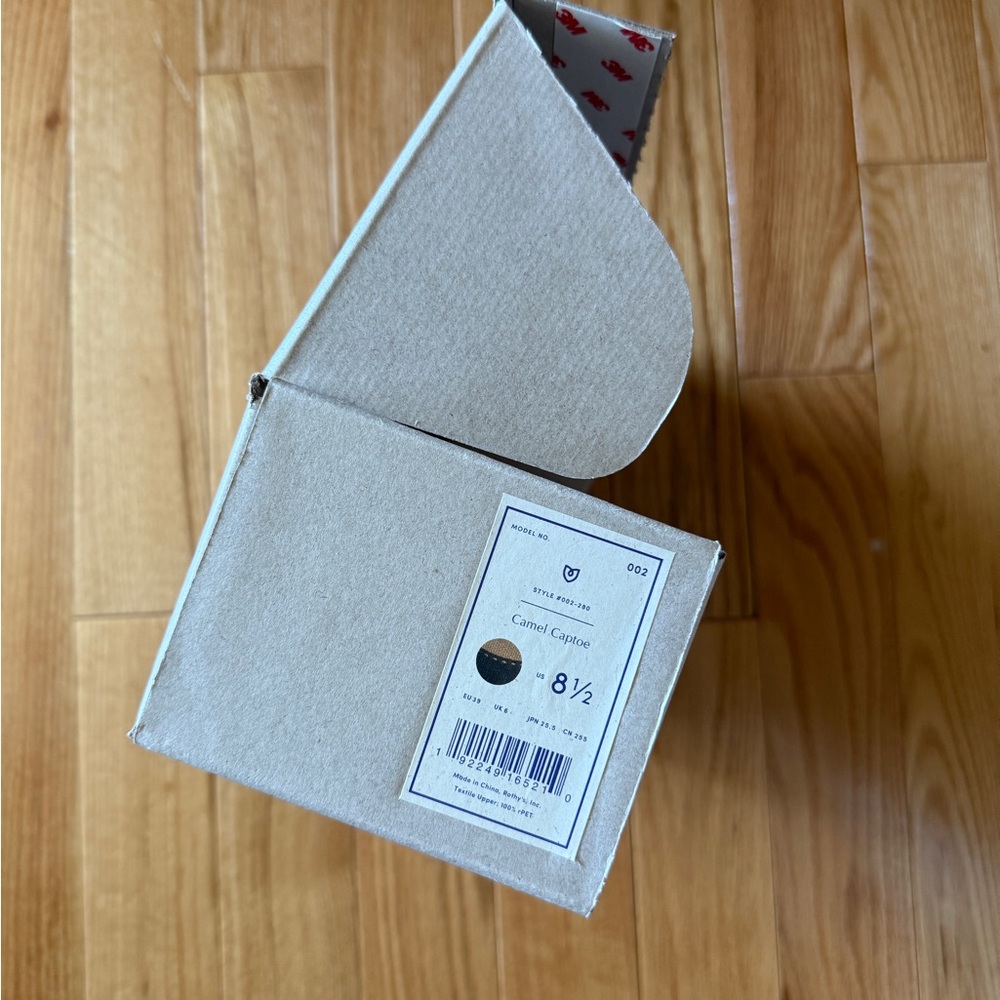 Rothy's Women's Black and Tan Flats - Picture 5 of 5